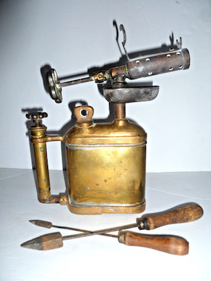 blowlamp_vintage
