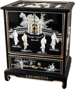 lacquer_funiture